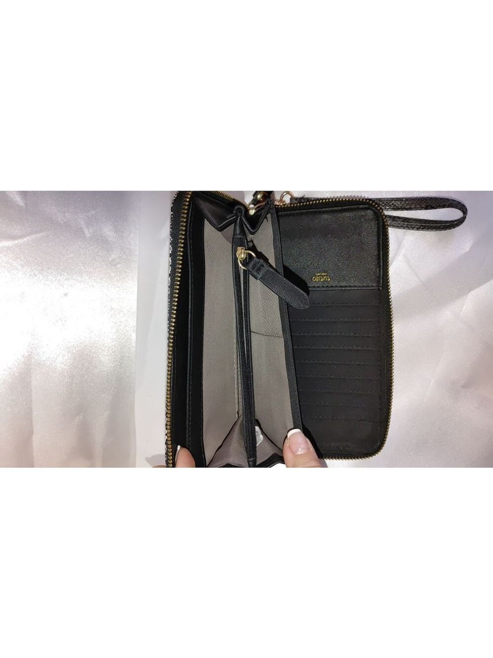 Tutilo Wallet - Picture 7 of 7